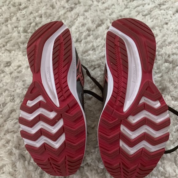 Saucony Cohesion Sneakers, Size 7 - Picture 3 of 7